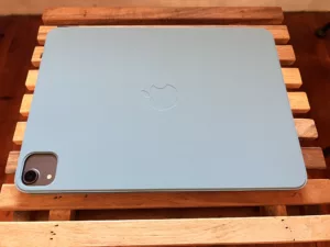 iPad 2018 with new case from the bottom